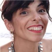 Laureata in Scienze Politiche e laureanda in Lettere offre lezioni per studenti Scuole Superiori e Università